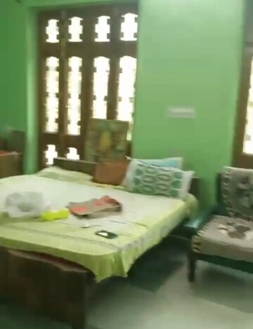 Bedroom in 1 BHK Independent House at Aliganj – for Rent