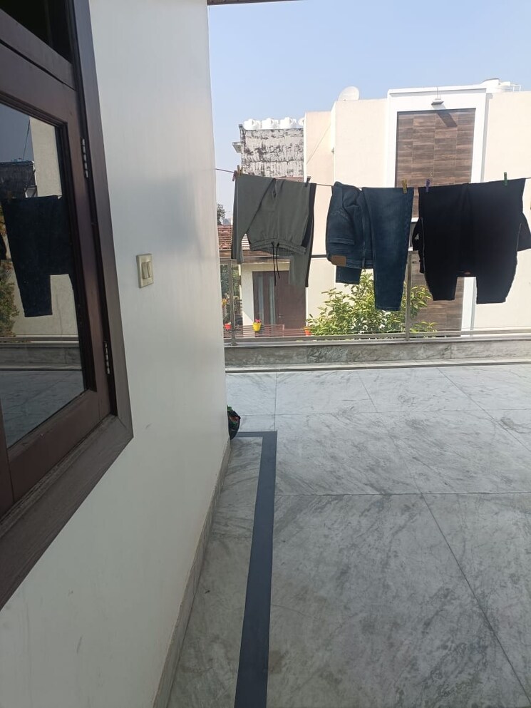 Balcony, rwa-apartments-sector-71 3 Bedroom 2000 Sq.Ft. Independent House In Sector 71 Noida 8069838