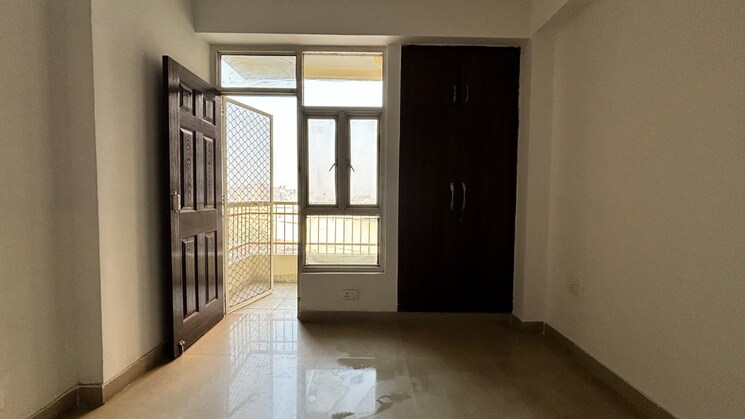 Room, ace-parkway 3 Bedroom 2460 Sq.Ft. Apartment In Sector 150 Noida 8069852