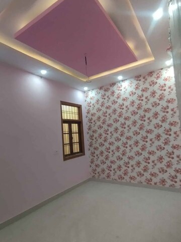 Room in 2 BHK Independent House at Jankipuram – for Rent