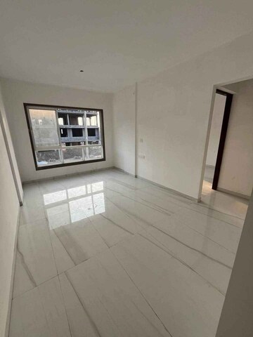 Room in 1 BHK Apartment at Rashmi Star City, Naigaon East – for Rent