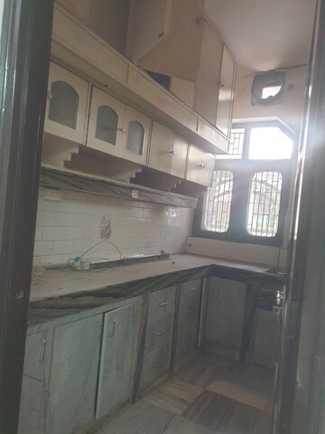 2 BHK Independent House For Rent in Sector 16