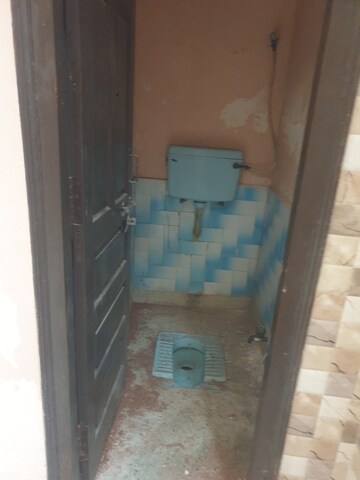 Bathroom in 2 BHK Independent House at Sector 16 – for Rent