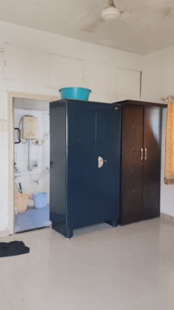 Furnished Amenities in 2 BHK Apartment at Erandwane – for Rent