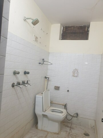 Bathroom in 2 BHK Independent House at Sector 16 – for Rent