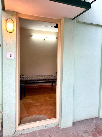 Room in Studio Independent House at Jayaraja Nivas, Jayanagar – for Rent