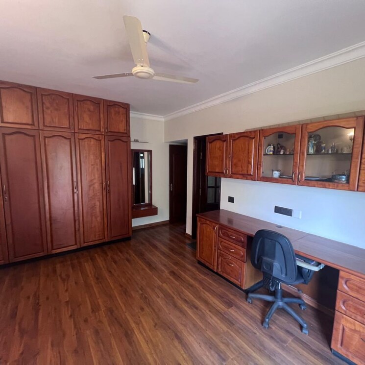  Parking, regency-east-end-apartments 3 Bedroom 2412 Sq.Ft. Apartment In Richards Town Bangalore 8070015