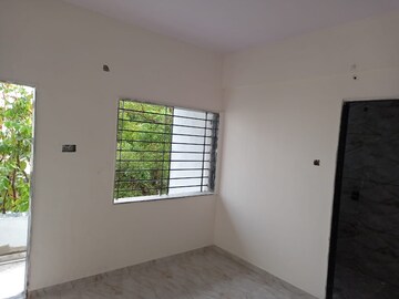 Room in 3 BHK Apartment at Gondedumala – for Sale