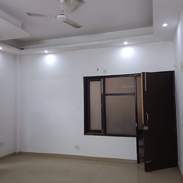 Room in 2 BHK Apartment at Neb Sarai – for Rent
