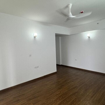 Room in 3 BHK Apartment at ATS Marigold, Sector 89b – for Rent