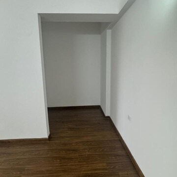 Room in 3 BHK Apartment at ATS Marigold, Sector 89b – for Rent