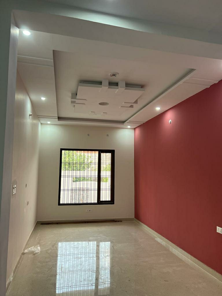 3.5 BHK + Pooja Room,Extra Room Independent House For Sale in Gomati Nagar 
