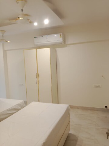 Room in  Pg at Andheri East – for Rent