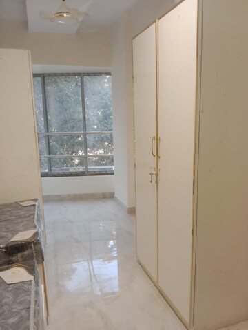 Room in  Pg at Andheri East – for Rent