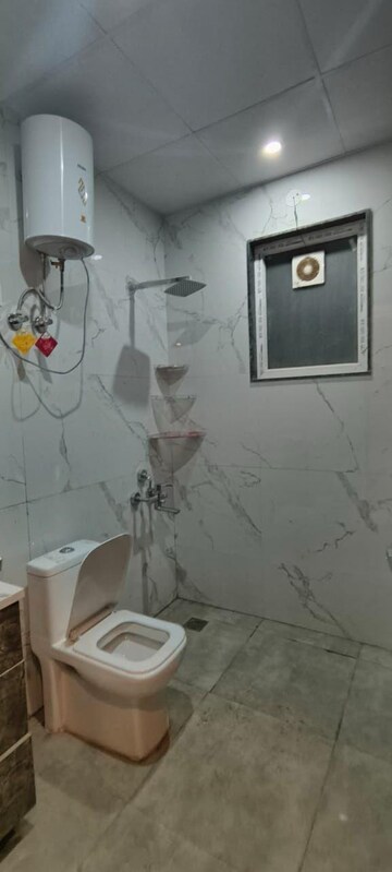 Bathroom in 4 BHK Apartment at SS Hibiscus, Sector 50 – for Sale