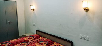 Furnished Amenities in 2.5 BHK Builder Floor at Sector 82 A – for Rent