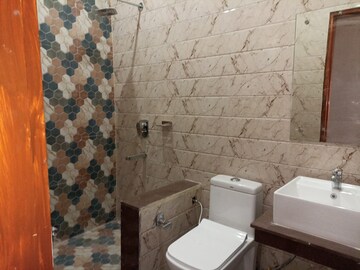 Bathroom in 2.5 BHK Builder Floor at Sector 82 A – for Rent
