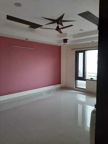Room in 1.5 BHK Builder Floor at RWA Apartments Sector 45, Sector 45 – for Rent