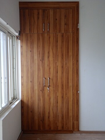 Furnished Amenities in 3 BHK Apartment at Ramprastha Awho, Sector 95 – for Rent