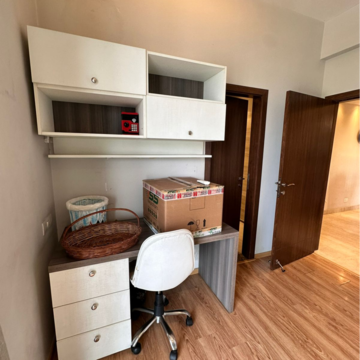 Kitchen in 3.5 BHK Apartment at M3M Golf Estate, Sector 65 – for Rent