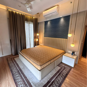 Bedroom in 3.5 BHK Apartment at M3M Golf Estate, Sector 65 – for Rent