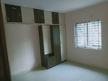 Room in 5 BHK Builder Floor at Kr Puram – for Sale