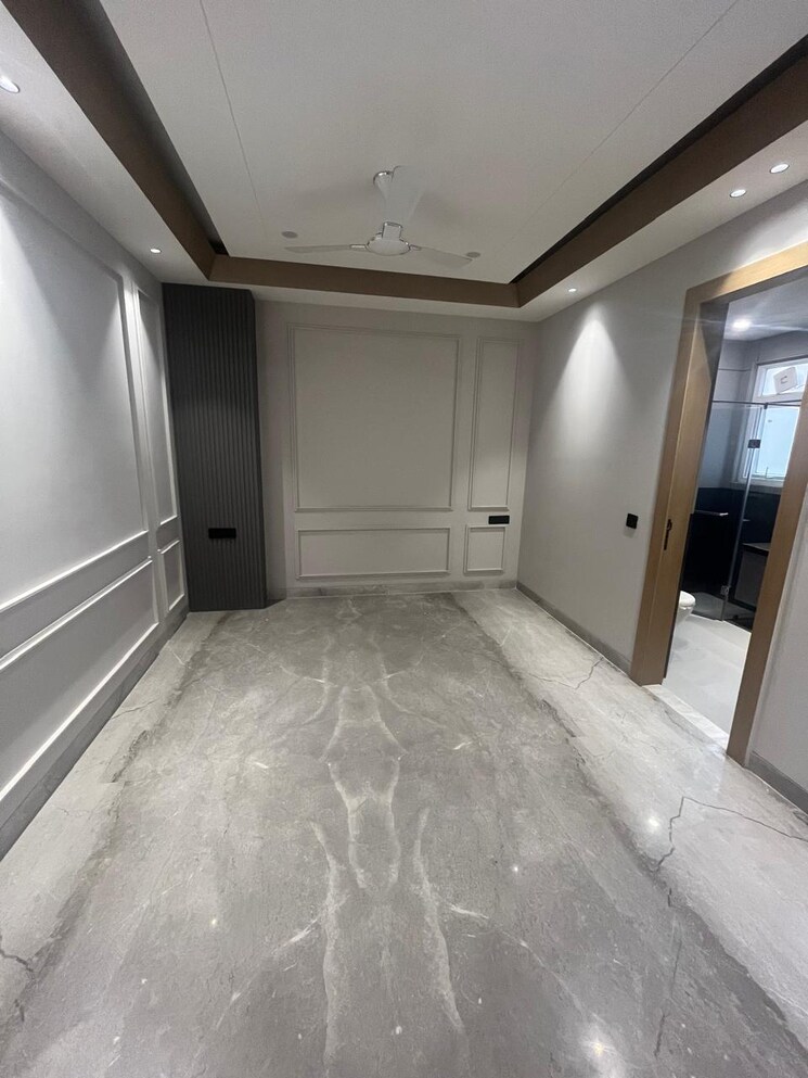 undefined, sector 31 3.5 Bedroom 1850 Sq.Ft. Builder Floor In Sector 31 Gurgaon 8070229