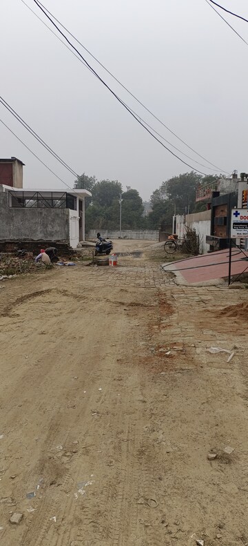  Plot – Exterior View View at Gomti Nagar - for Sale