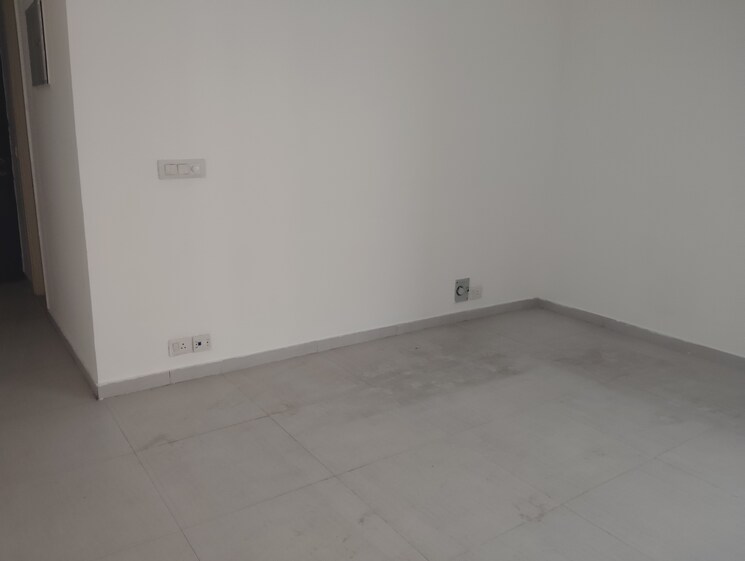 Room, ireo-city-if 3.5 Bedroom 2051 Sq.Ft. Apartment In Sector 60 Gurgaon 8070249