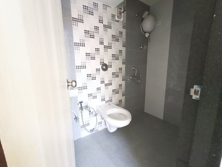 Bathroom, sri-dutt-garden-avenue-k 1 Bedroom 450 Sq.Ft. Apartment In Virar West Palghar 8070306