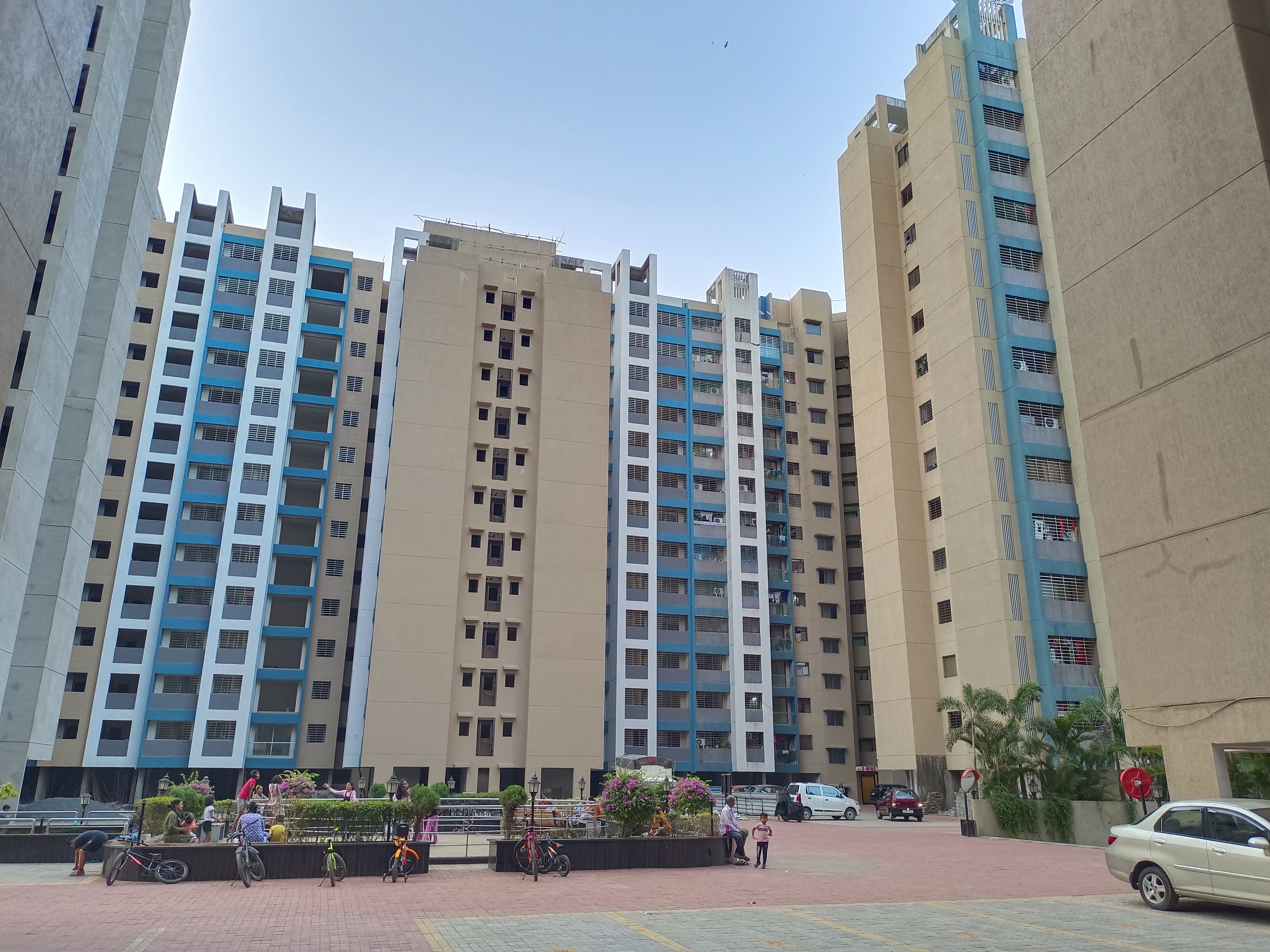 1 BHK Apartment For Sale in Sri Dutt Garden Avenue K