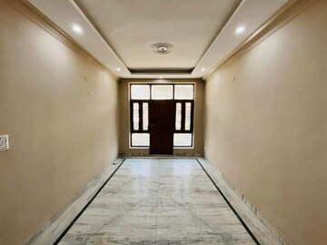 3 BHK Builder Floor For Sale in Sector 42