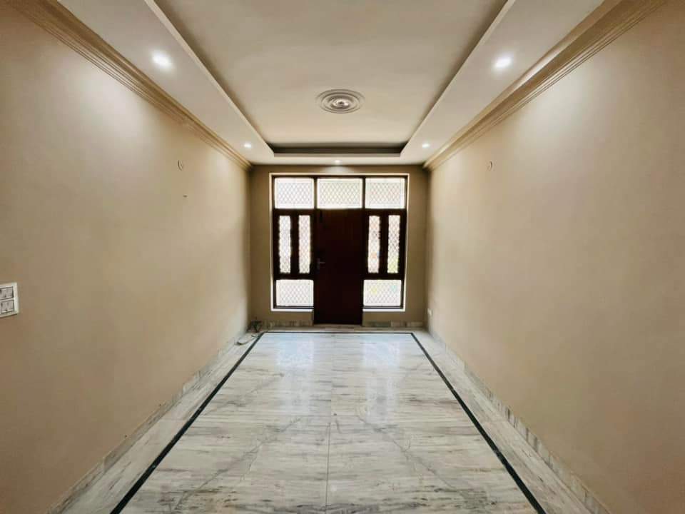 3 BHK + Extra Room Builder Floor For Sale in 3bhk Resale Flat 