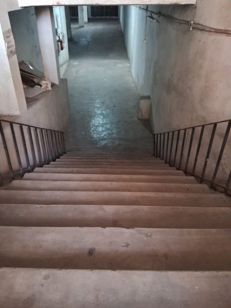 undefined, phoolbagan Commercial Warehouse 5200 Sq.Yd. In Phoolbagan Kolkata 8070313