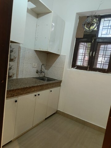 Kitchen in 1 BHK Builder Floor at Ansal Sushant Lok I, Sector 43 – for Rent