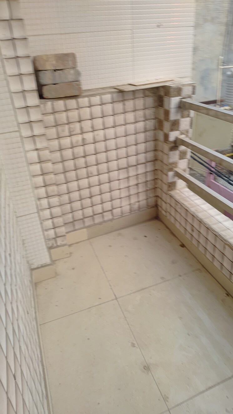 Balcony, vipin garden 6+ Bedroom 58 Sq.Yd. Independent House In Vipin Garden Delhi 8070354