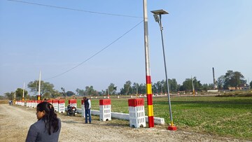  Plot For Sale in Gosainganj