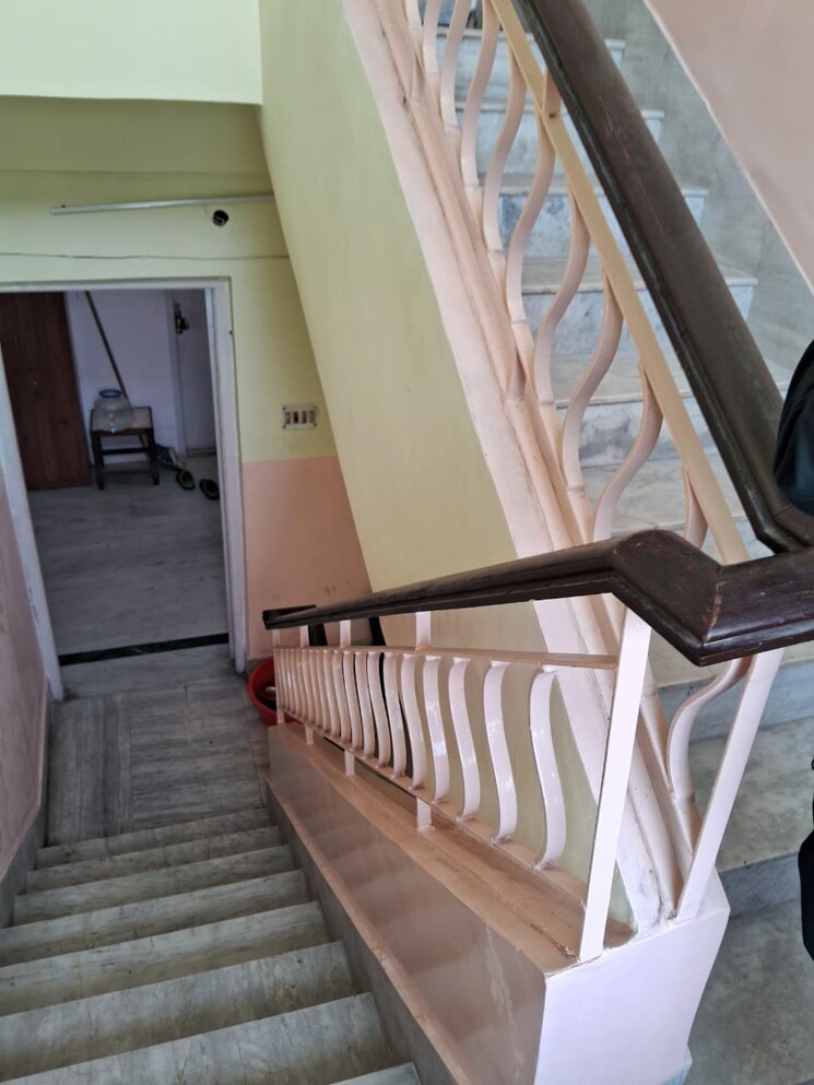 Balcony, hazra road 6+ Bedroom 4800 Sq.Ft. Villa In Hazra Road Kolkata 8070373