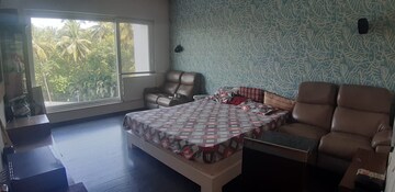 Bedroom in 5 BHK Apartment at Amar Renaissance, Ghorpadi – for Sale