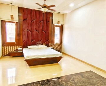 Master Bedroom in 6 BHK Independent House at Vaishali Nagar – for Sale