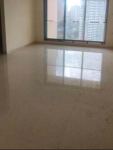 Room in 1 BHK Apartment at Bhoomi Park, Malad West – for Rent