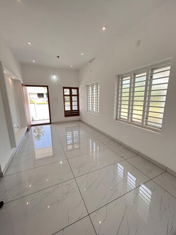 Building Lobby in 2 BHK Villa at Thrissur Road – for Sale