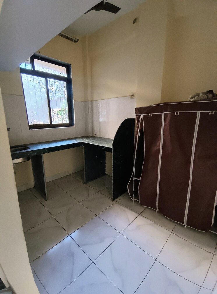 Kitchen, kopar khairane 1 RK 350 Sq.Ft. Apartment In Kopar Khairane Navi Mumbai 8070515
