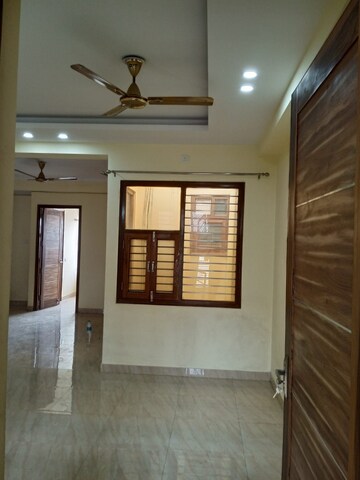 Building Lobby in 2 BHK Apartment at Unitech Uniworld Gardens 2, Sector 47 – for Rent