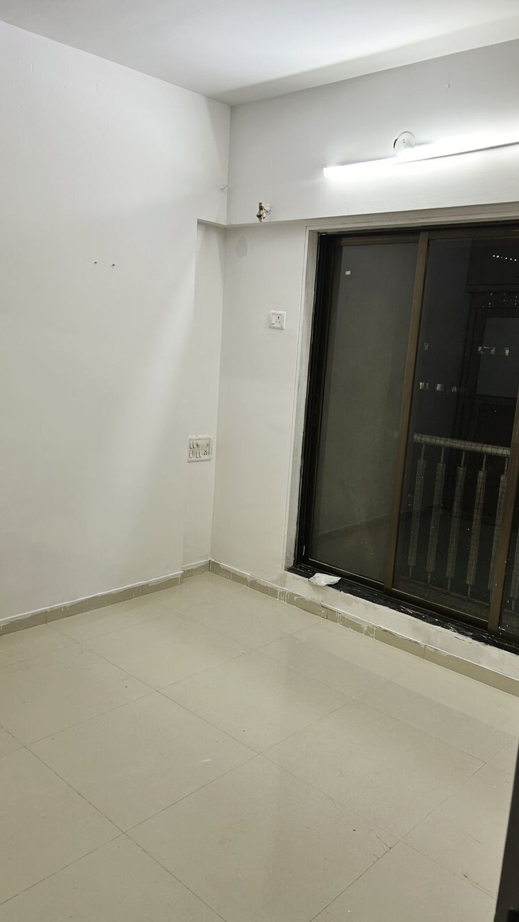 Room, heena-presidency 1 Bedroom 650 Sq.Ft. Apartment In Mira Road Thane 8070525
