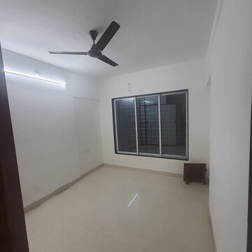Room in 2 BHK Apartment at Hirani Samruddhi Elegance, Kurla East – for Rent