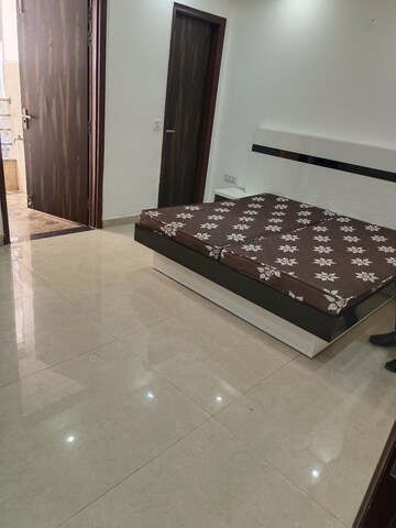 Kitchen in 1 BHK Builder Floor at Ansal Sushant Lok I, Sector 43 – for Rent