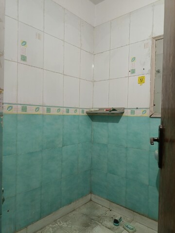 Bathroom in 3 BHK Builder Floor at Uppal Southend, Sector 49 – for Sale