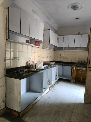 Kitchen in 3 BHK Builder Floor at Uppal Southend, Sector 49 – for Sale