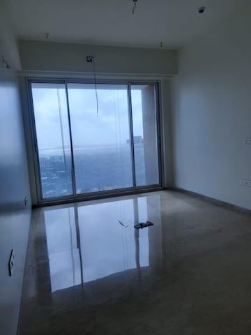 Room in 4 BHK Apartment at Raheja Imperia, Worli – for Sale